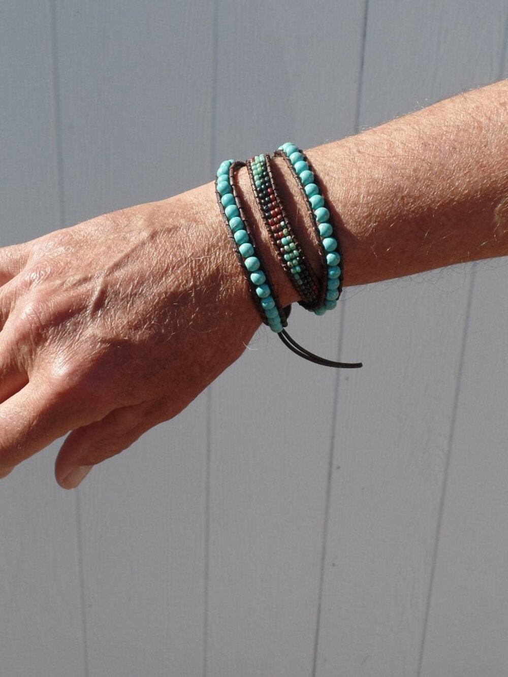 Howlite Turquoise STONE Bracelet Seed Bead Wrap NWOT BLUE HEART CLASP - Picture 2 of 6